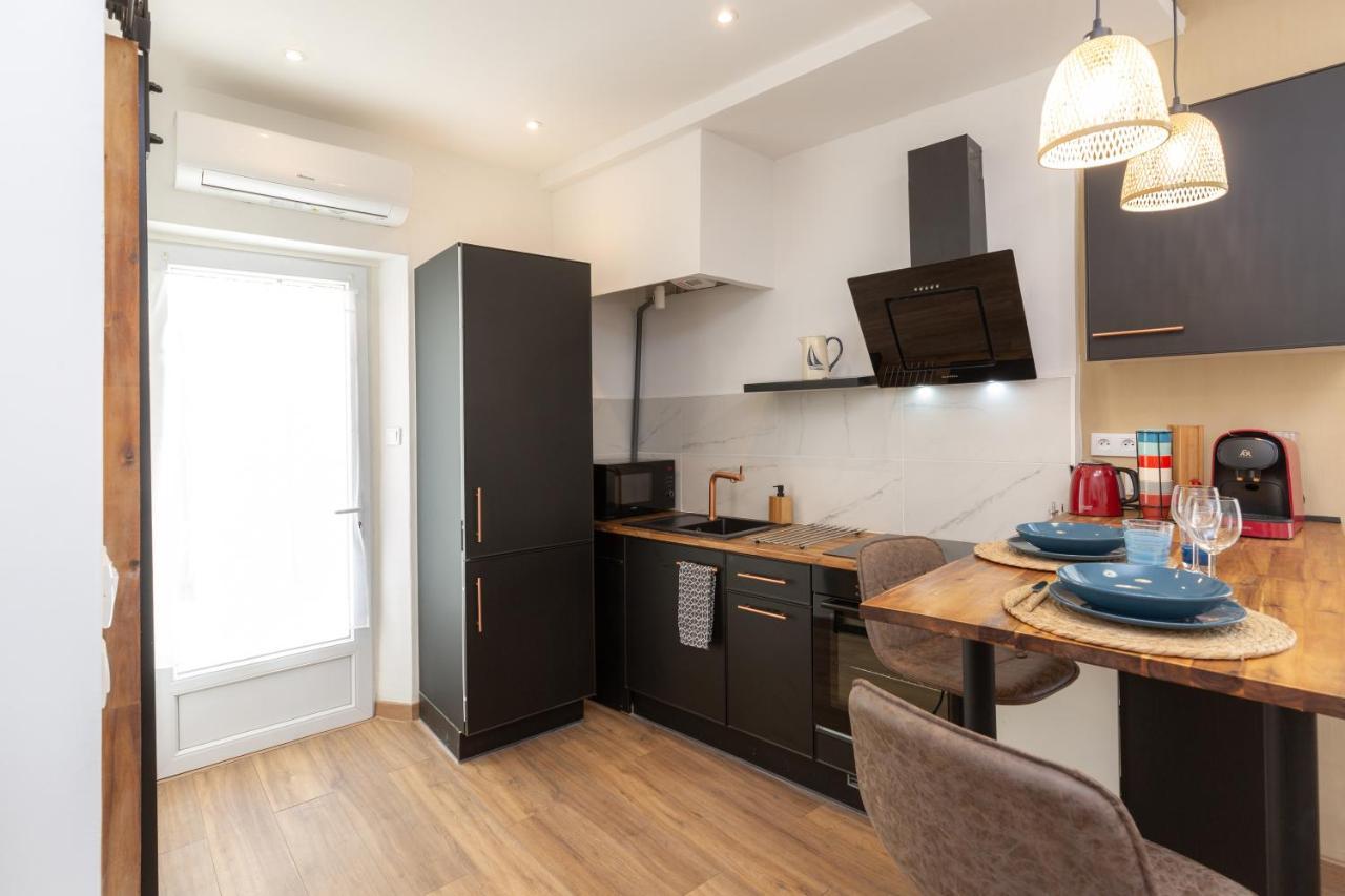 Le Voilier - Port De Plaisance - Host Provence Apartment ลาแซน-ซูร์-แมร์ ภายนอก รูปภาพ